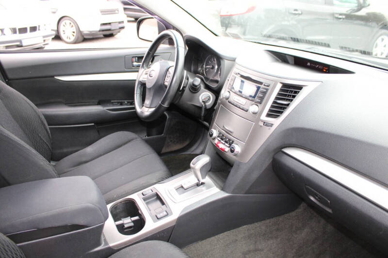 2012 Subaru Outback 2.5i Premium