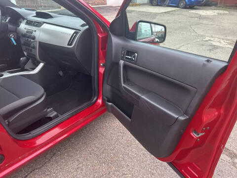 2011 Ford Focus Sport SES