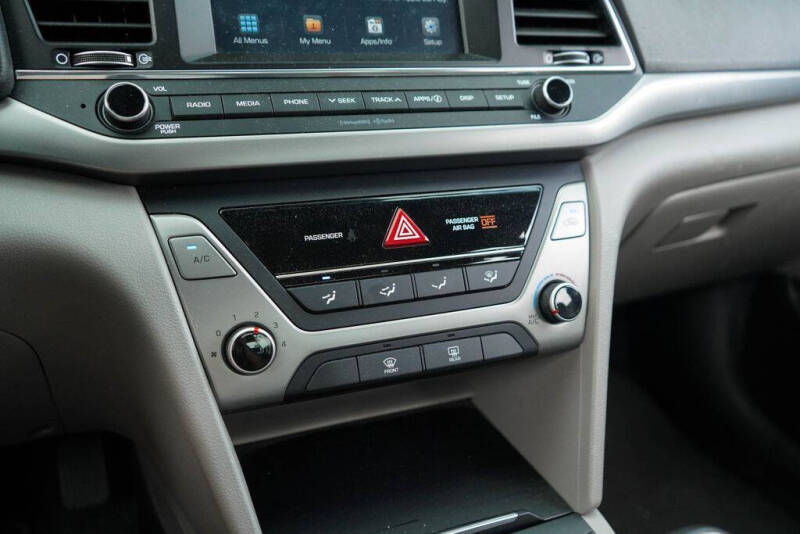 2018 Hyundai Elantra