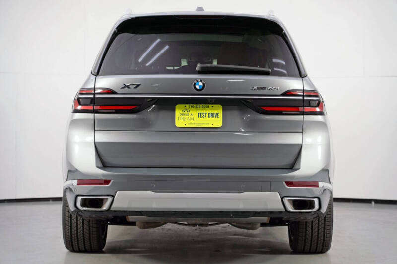 2023 BMW X7 xDrive40i
