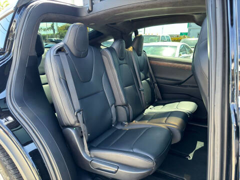 2018 Tesla Model X 75D