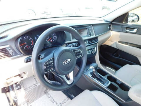 2016 Kia Optima LX