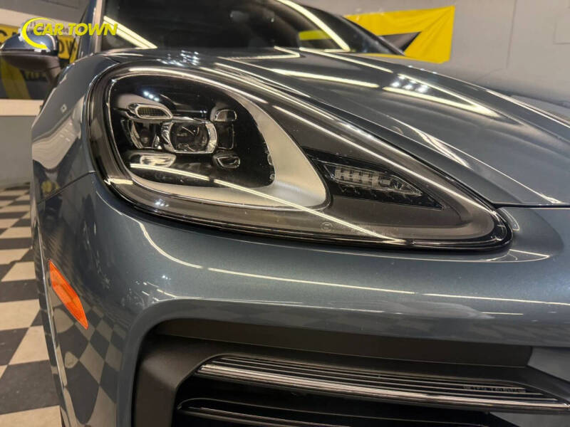 2019 Porsche Cayenne S