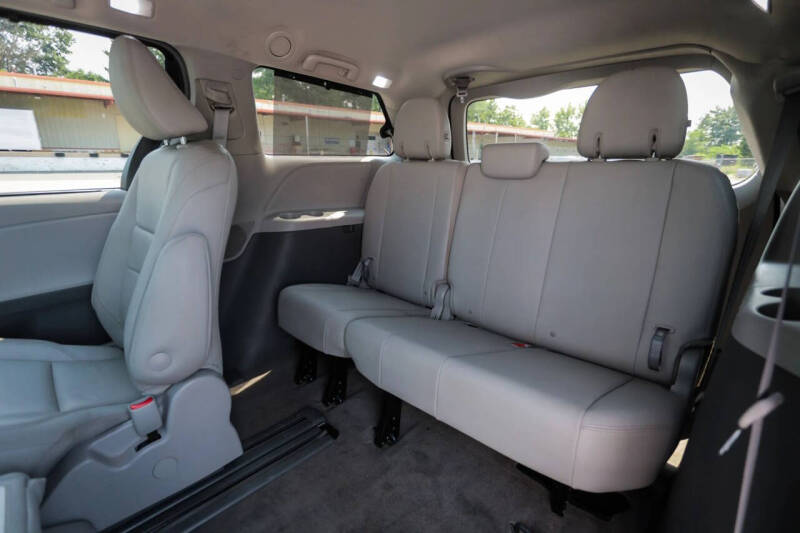 2018 Toyota Sienna