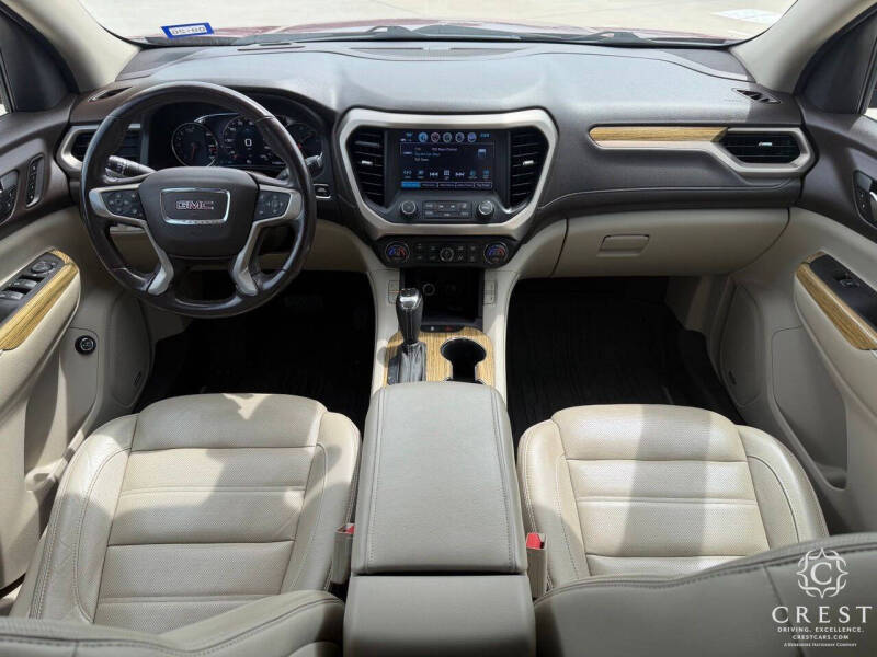 2019 GMC Acadia Denali