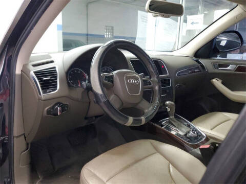 2012 Audi Q5 3.2 quattro Premium Plus