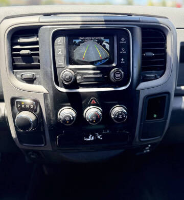 2017 RAM 1500 Express