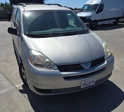 2004 Toyota Sienna