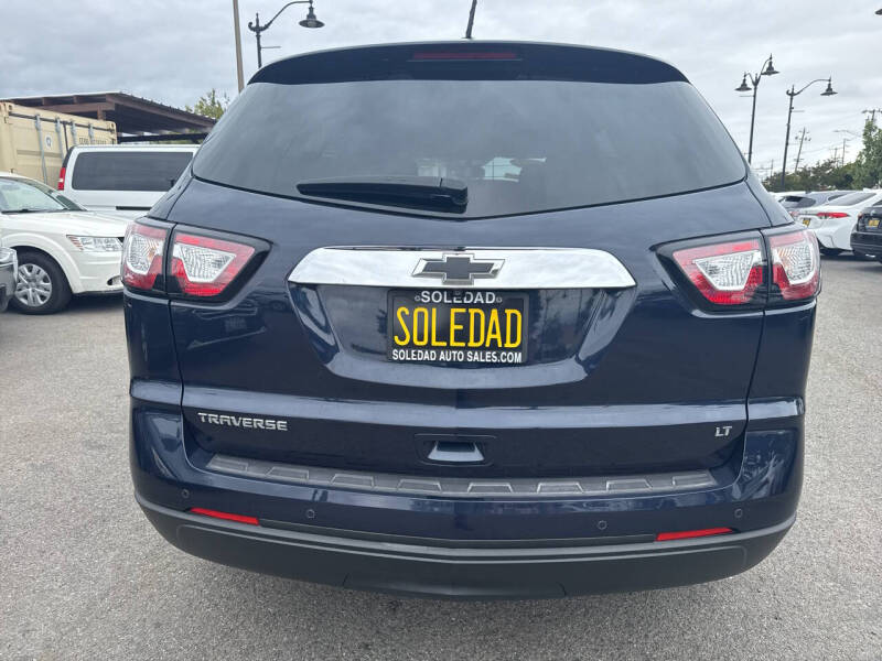 2017 Chevrolet Traverse LT
