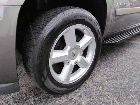 2008 Chevrolet Suburban LT