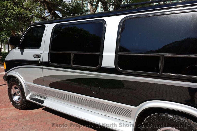 1998 Dodge Ram Van 1500