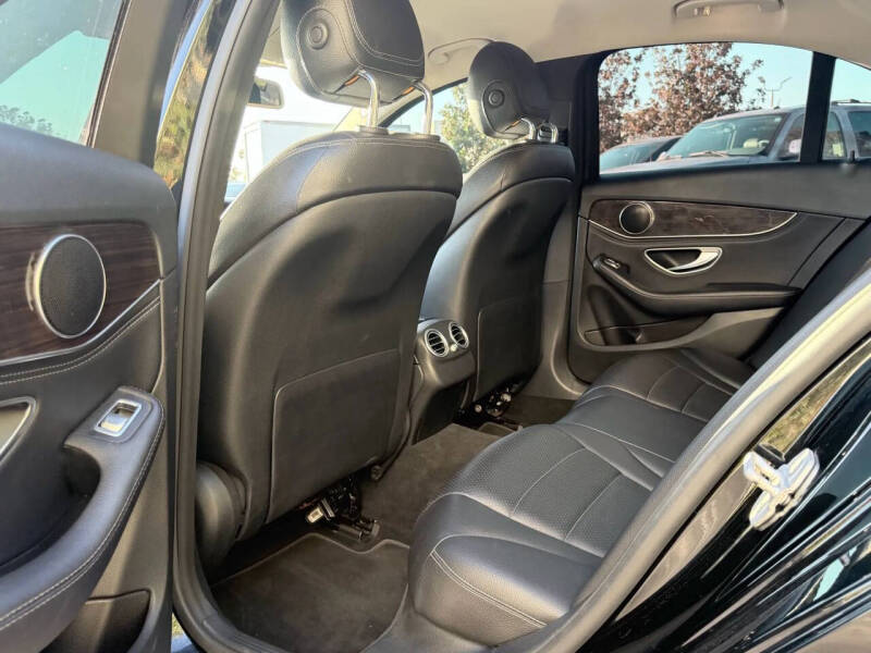 2015 Mercedes-Benz C-Class C 300