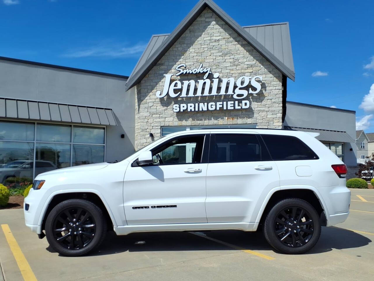 Bright White Clearcoat 2021 Jeep Grand Cherokee SUV / Crossover Four-Wheel Drive 8-Speed Automatic