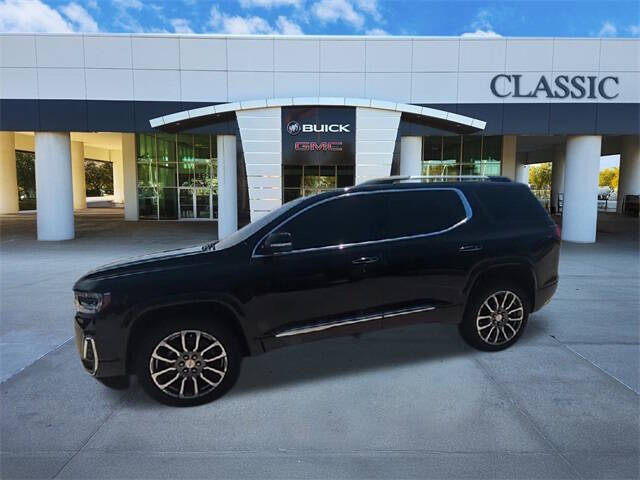 2023 GMC Acadia Denali