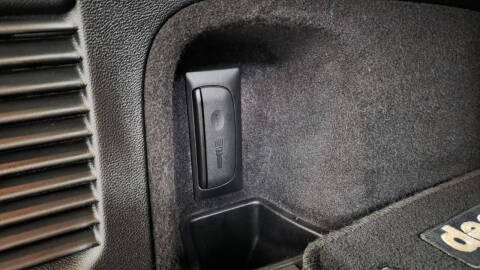 2013 Jeep Grand Cherokee Overland Summit