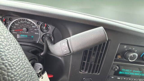 2024 Chevrolet Express LT 3500