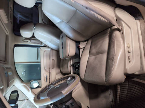 2010 Cadillac Escalade ESV Luxury