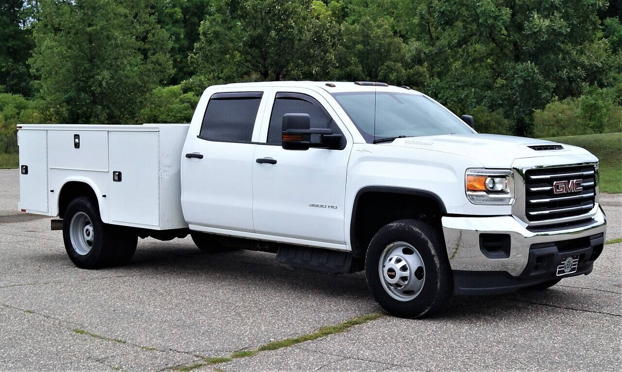 Utility Service Trucks For Sale In Minnesota