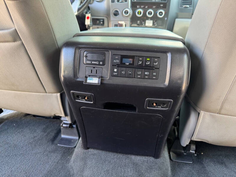 2015 Toyota Sequoia Platinum