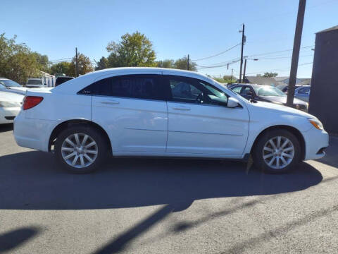 2011 Chrysler 200 Touring