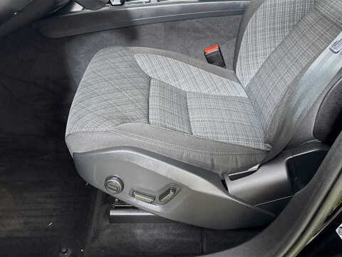 2023 Volvo XC60 B5 Core