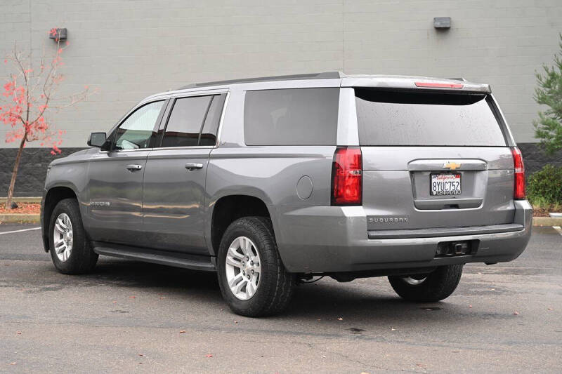 2019 Chevrolet Suburban LT