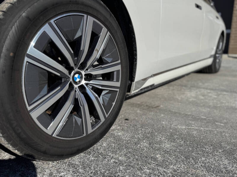 2024 BMW i7 eDrive50