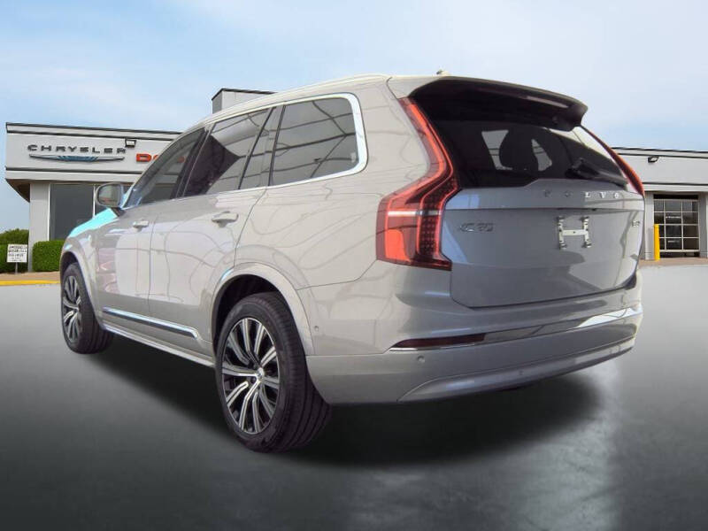 2025 Volvo XC90 B6 Plus Bright Theme 7P