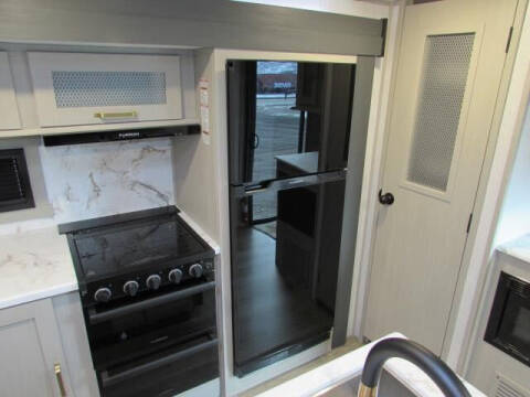 2024 Forest River T322 VIEW