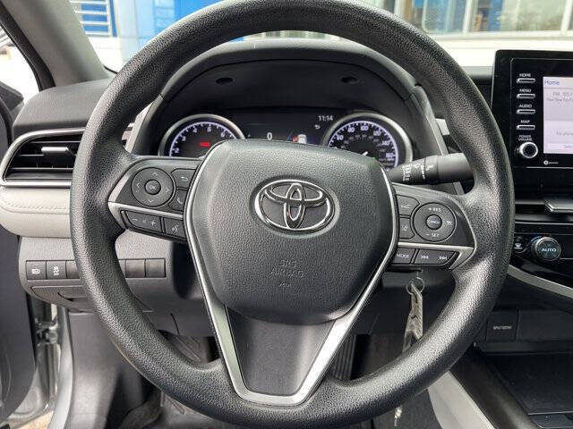 2022 Toyota Camry LE
