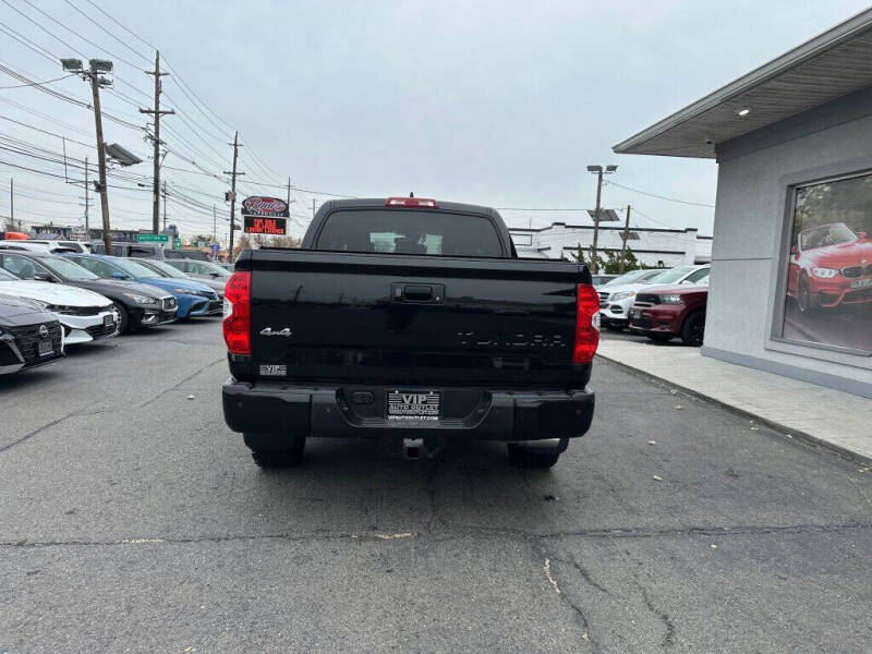 2020 Toyota Tundra Platinum