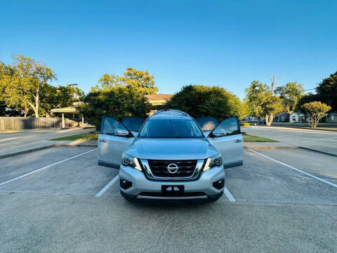 2018 Nissan Pathfinder SL