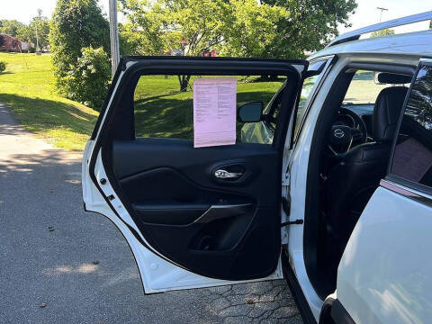 2019 Jeep Cherokee