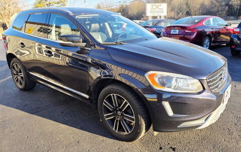 2017 Volvo XC60 T5 Dynamic