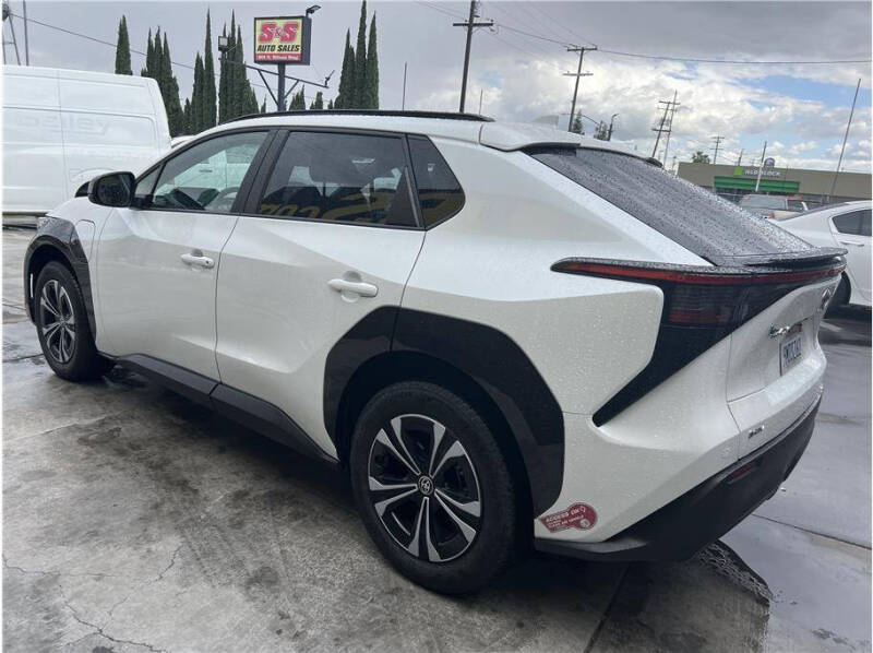 2024 Toyota bZ4X