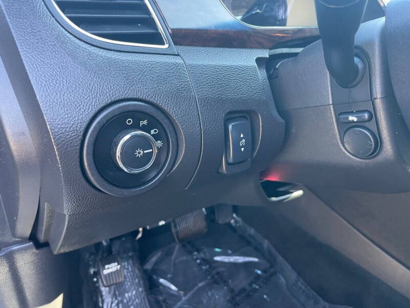 2017 Ford Taurus Limited