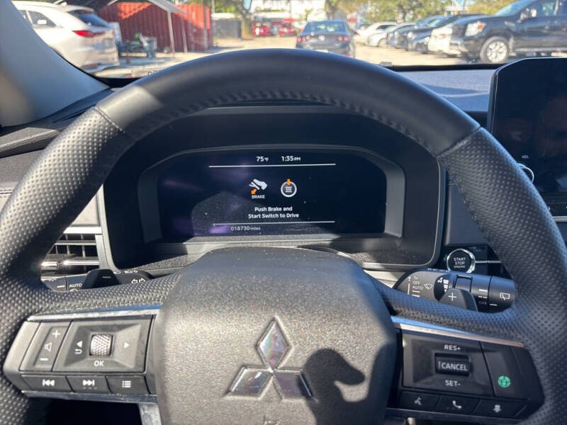 2024 Mitsubishi Outlander SEL Black Edition