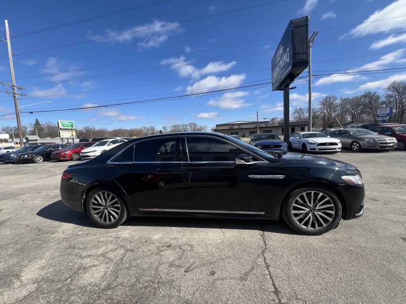 2017 Lincoln Continental Select