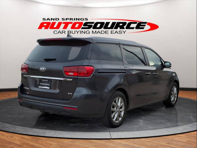 2021 Kia Sedona EX
