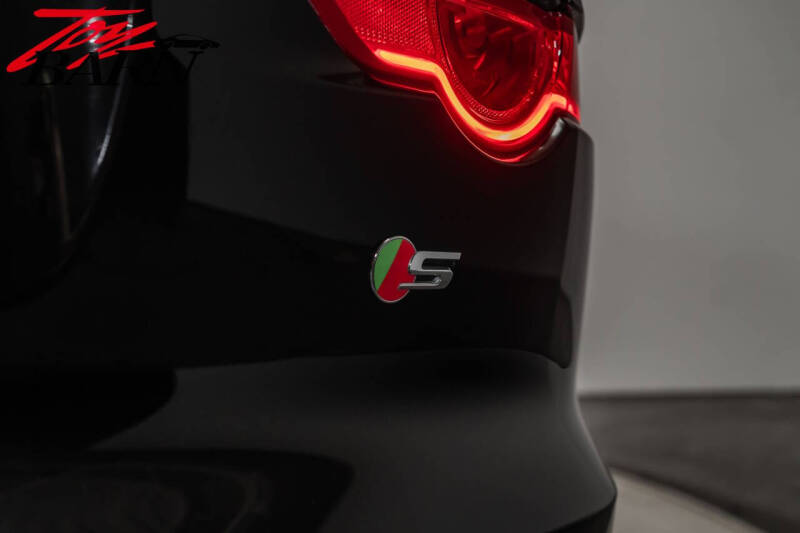 2014 Jaguar F-TYPE S