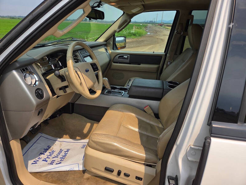 2011 Ford Expedition XLT