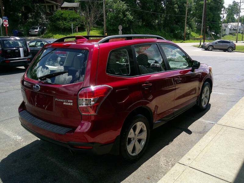 2016 Subaru Forester 2.5i