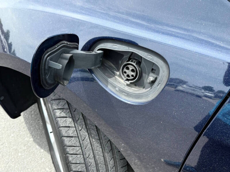 2018 Chrysler Pacifica Hybrid Touring Plus