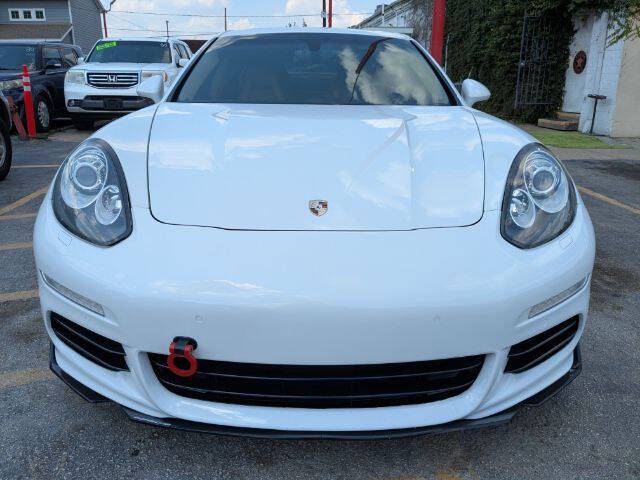 2015 Porsche Panamera 4