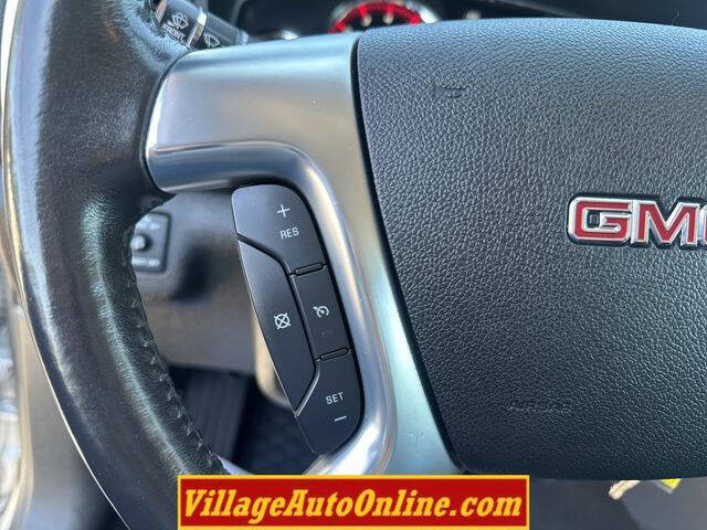 2016 GMC Acadia SLE-2