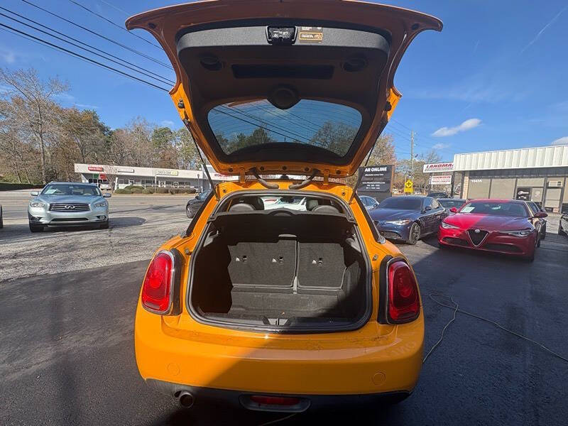 2016 MINI Hardtop 4 Door Cooper