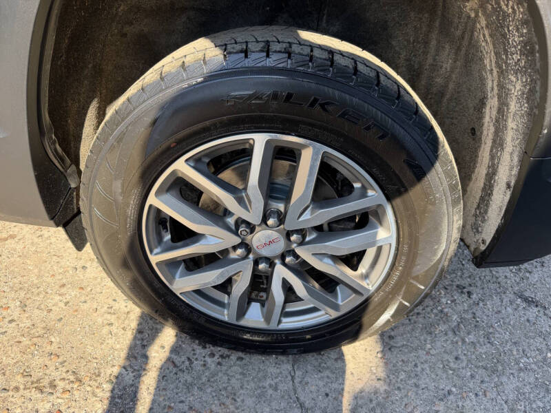 2019 GMC Acadia SLE-2