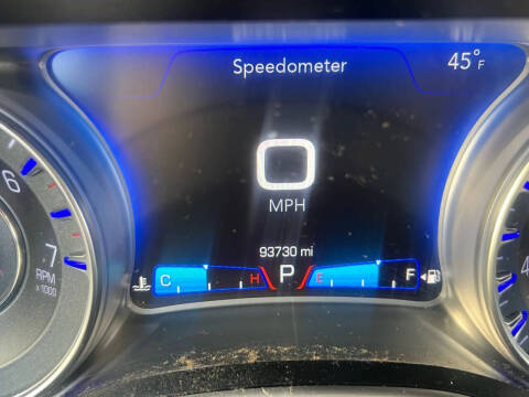 2017 Chrysler 300 C
