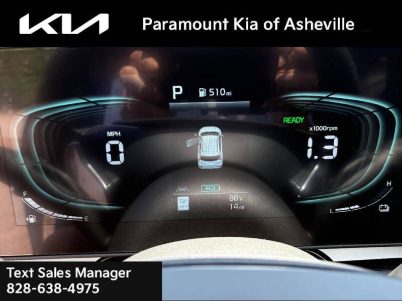 2025 Kia Niro EX Touring