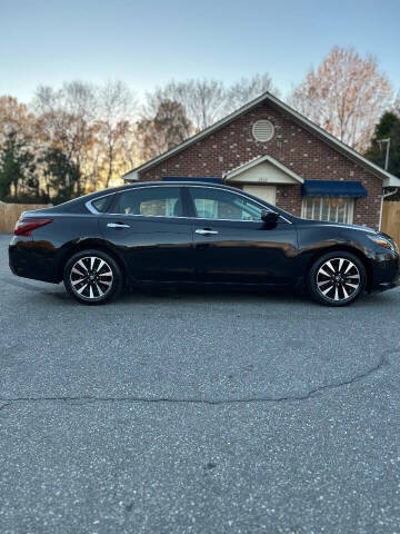 2017 Nissan Altima 2.5 SR
